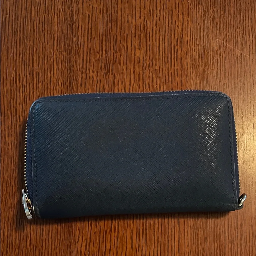 Michael Kors Dark Blue Zip Wallet